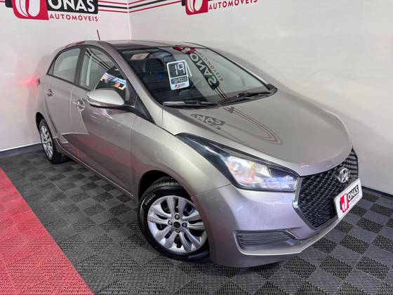 HYUNDAI HB20 1.0 COMFORT PLUS 12V FLEX 4P MANUAL HYUNDAI HB20 1.0 COMFORT PLUS 12V FLEX 4P MANUAL